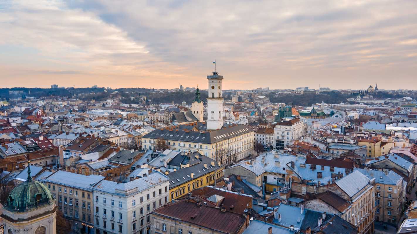 Capturing the Essence: Iconic Cityscapes Around the World